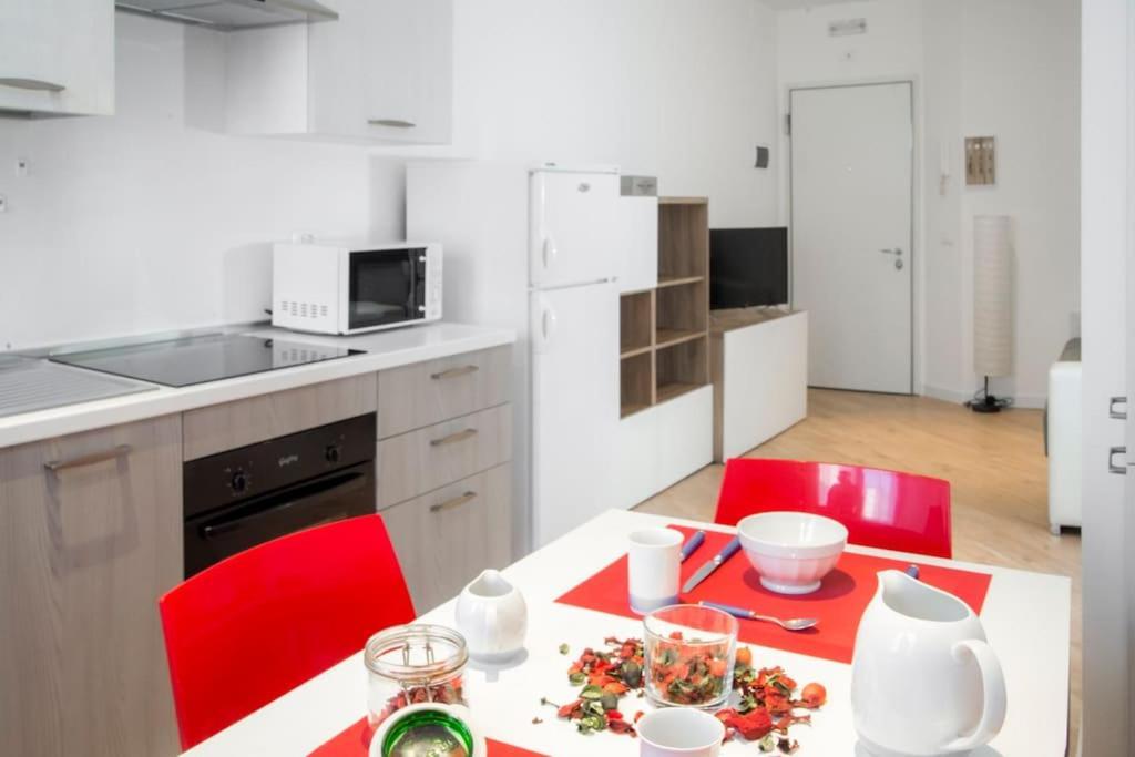 ترينتو B&B Gocciadoro 26 Nuovo, Climatizzato, Zona Ospedale, Posto Auto المظهر الخارجي الصورة