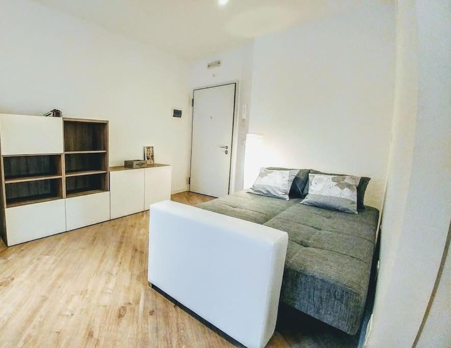ترينتو B&B Gocciadoro 26 Nuovo, Climatizzato, Zona Ospedale, Posto Auto المظهر الخارجي الصورة