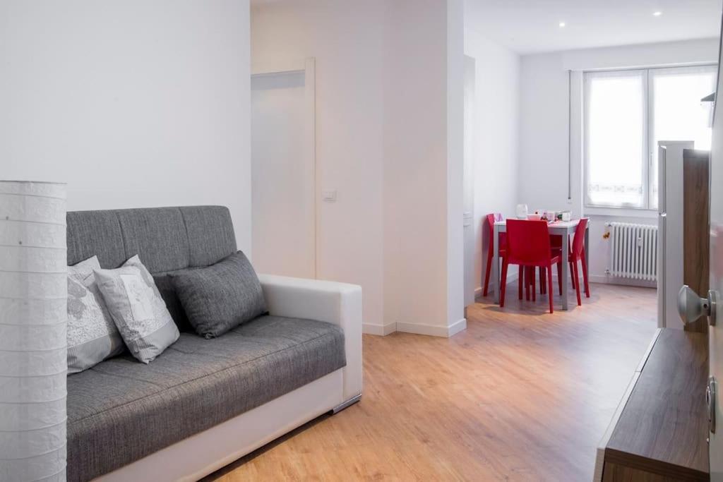 ترينتو B&B Gocciadoro 26 Nuovo, Climatizzato, Zona Ospedale, Posto Auto المظهر الخارجي الصورة